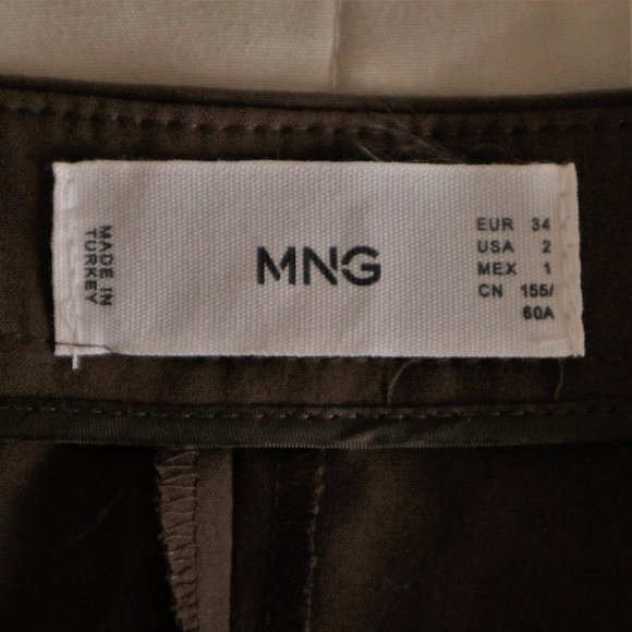 Brown Pleated Straight Leg Trouser Dress Pant NWOT - Picture 8 of 12